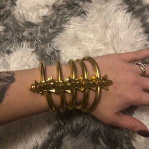 Sure cute spine bracelet